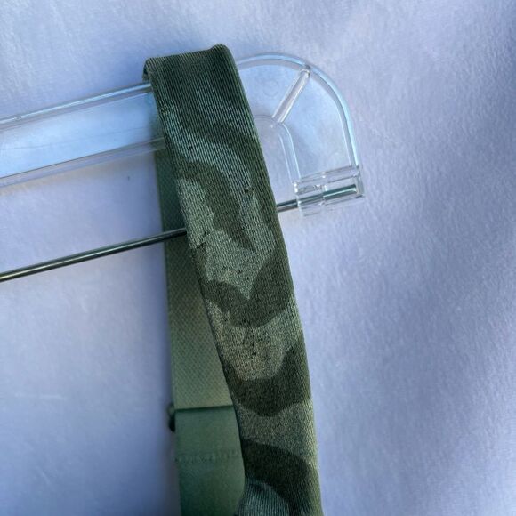 Cacique 42D Lightly Lined Balconette Bra Green Zebra Print - Picture 4 of 9